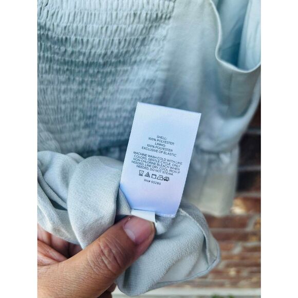 EXPRESS CROP TOP size Medium, new without tag and in excellent condition. - Picture 6 of 8